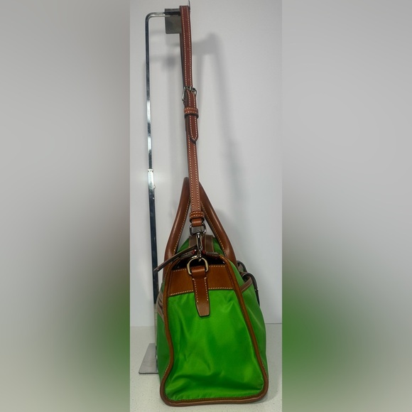 Dooney Bourke WAYFARER Nylon Satchel Kelly Green - Picture 4 of 11